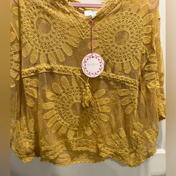 Umgee Mustard Yellow Lace Boho Blouse | NWT | Size Small | Crochet Floral Top - Picture 5 of 10